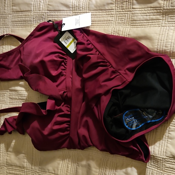 DKNY Elegant Burgundy Ruffled One-Piece Swimsuit Size 14 (Large) - Picture 7 of 8